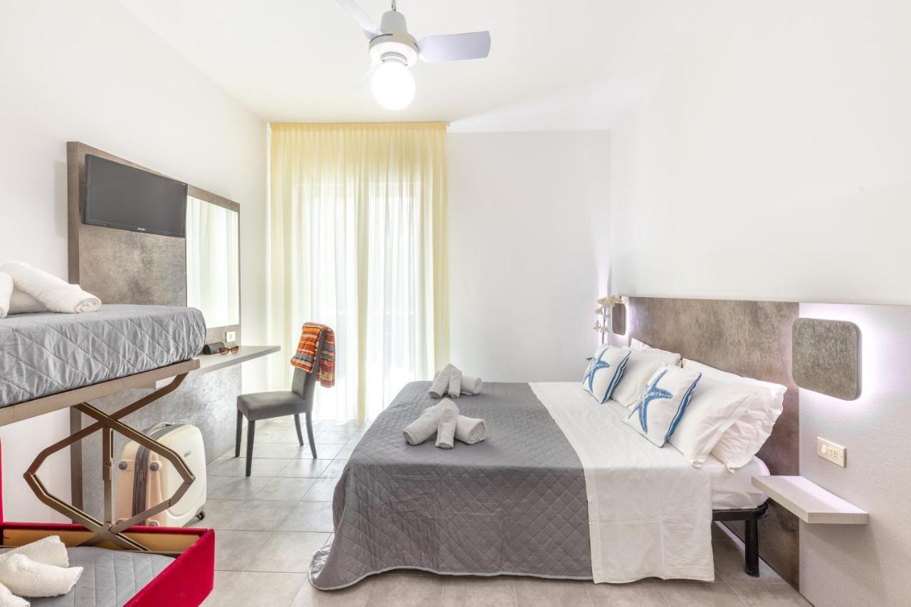 Condor - Con Piscina Hotel