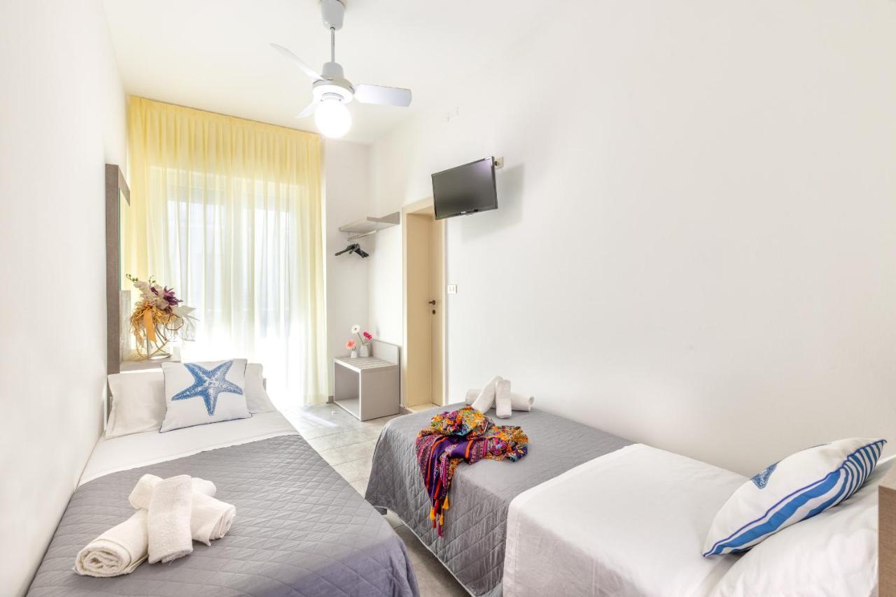 Hotel Condor - Con Piscina