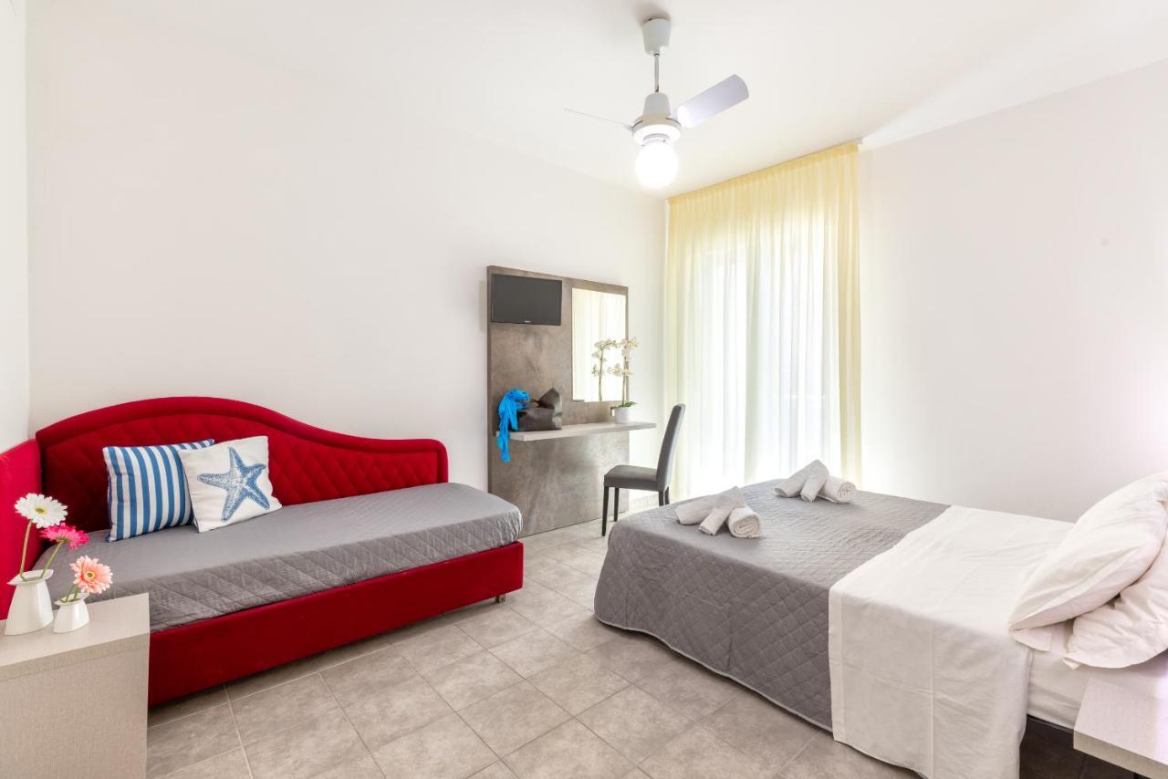 Condor - Con Piscina Hotel