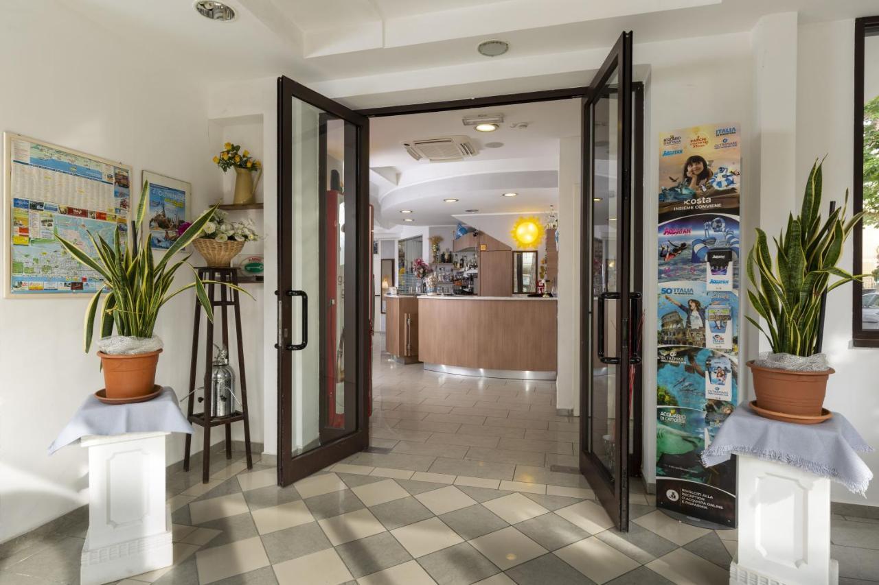 Luana Hotel
