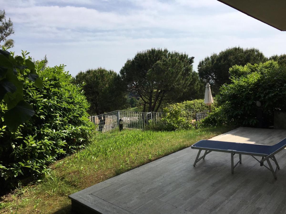 Panoramica Con Giardino A *