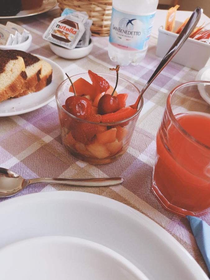 Beeliving Room&breakfast (adults Only) Bed & Breakfast Riccione