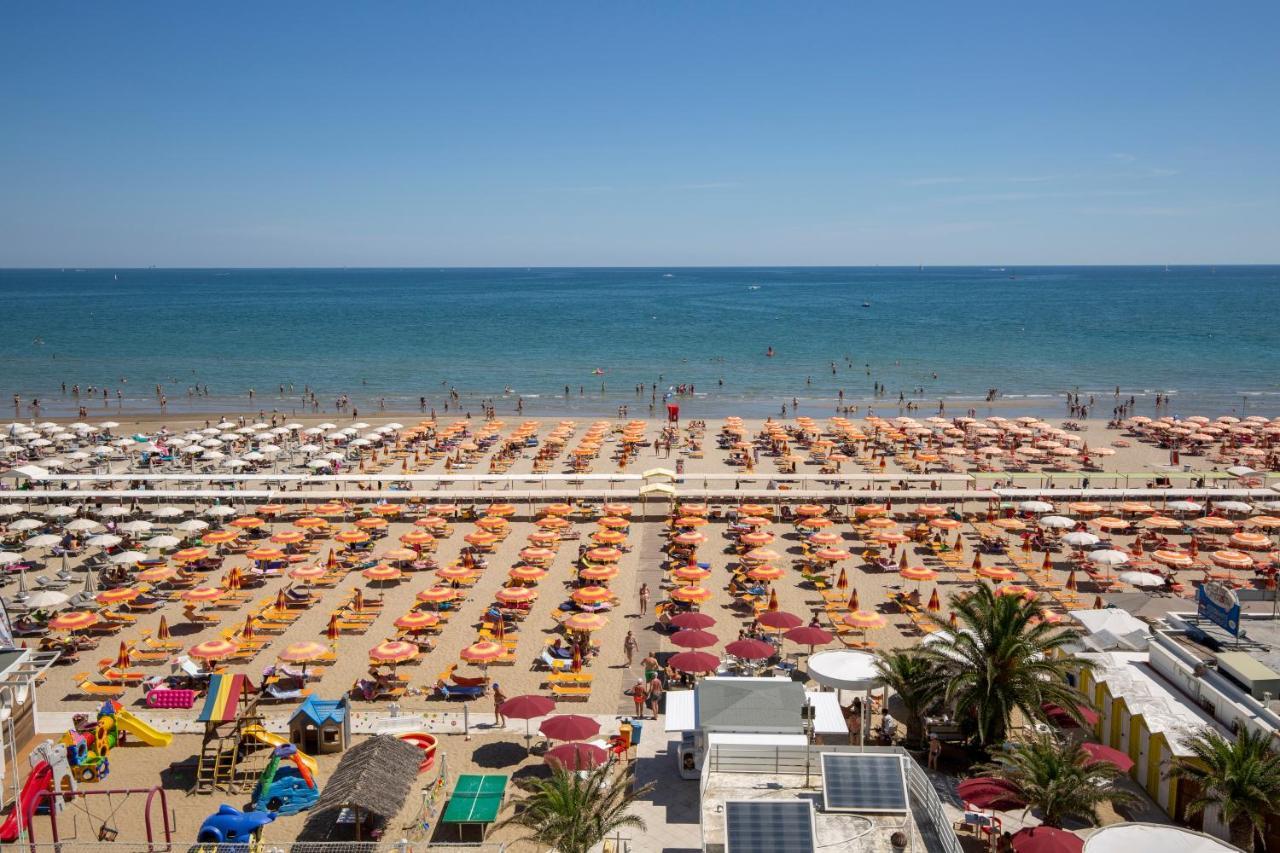 Des Nations - Vintage Sul Mare Hotel