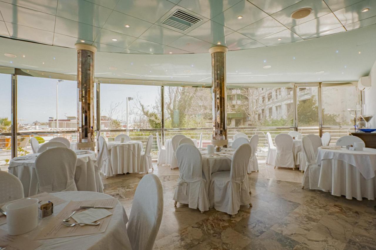 Des Nations - Vintage Sul Mare Hotel
