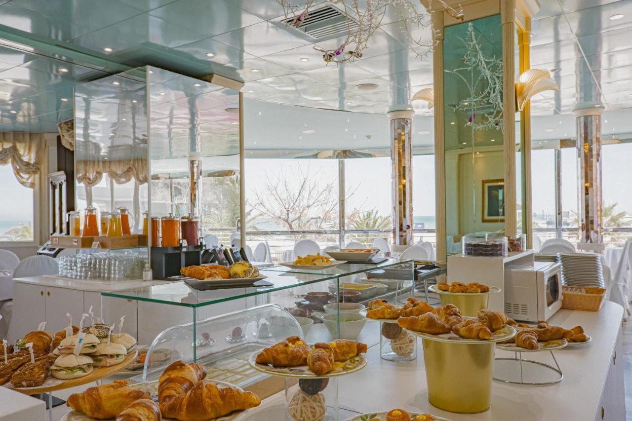 Des Nations - Vintage Sul Mare Hotel