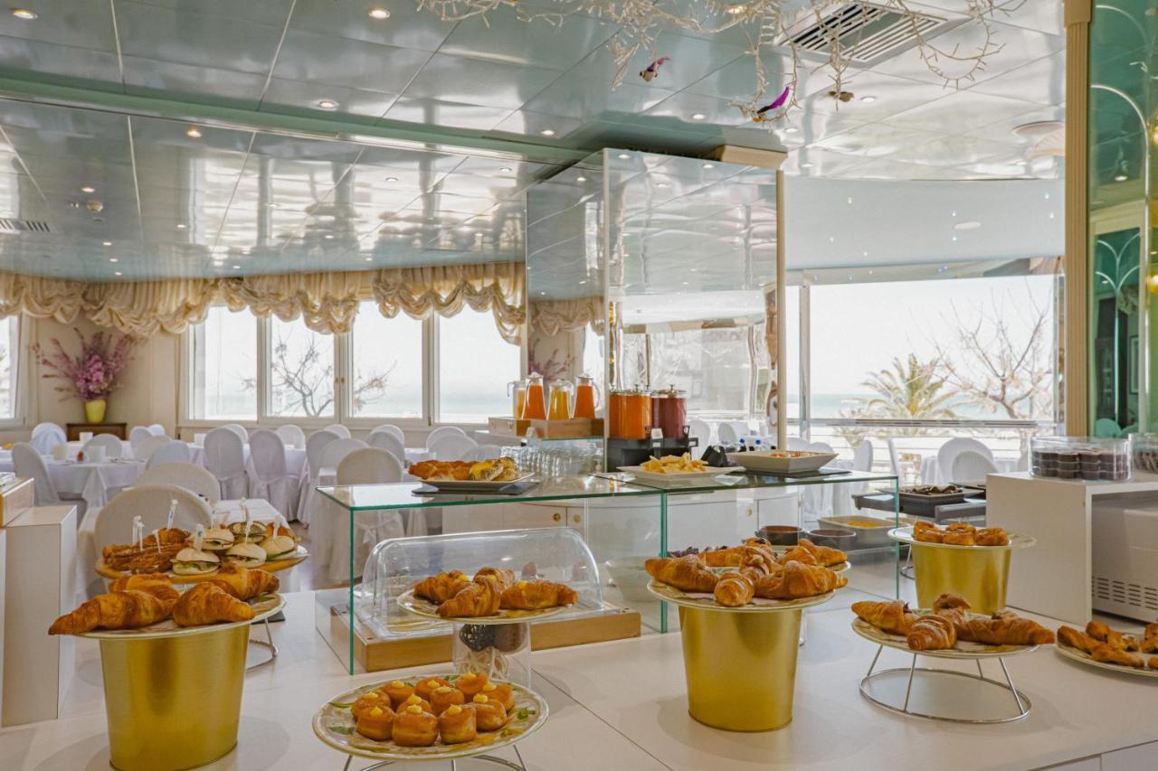 Hotel Des Nations - Vintage Sul Mare Riccione