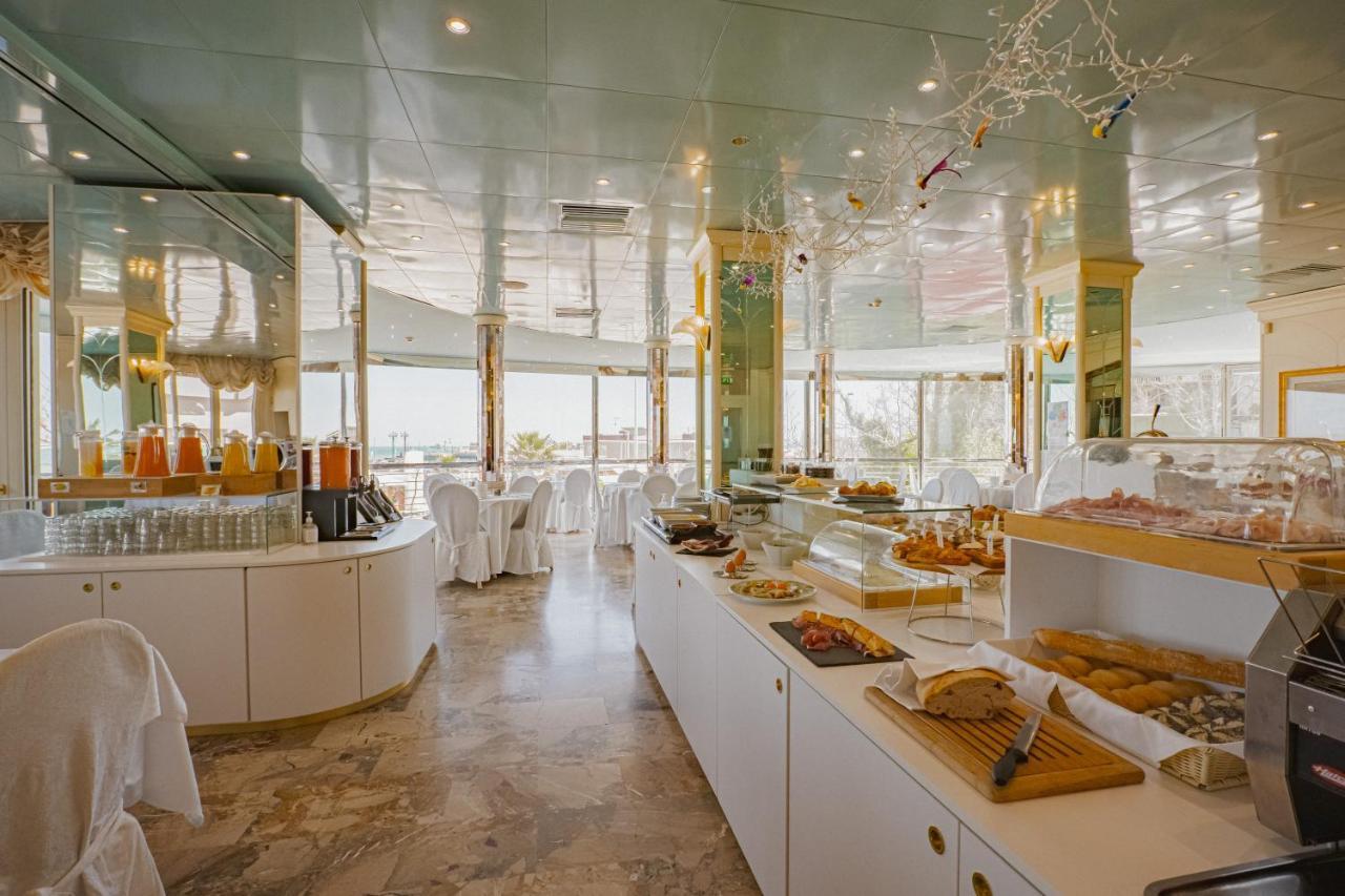 Des Nations - Vintage Sul Mare Hotel