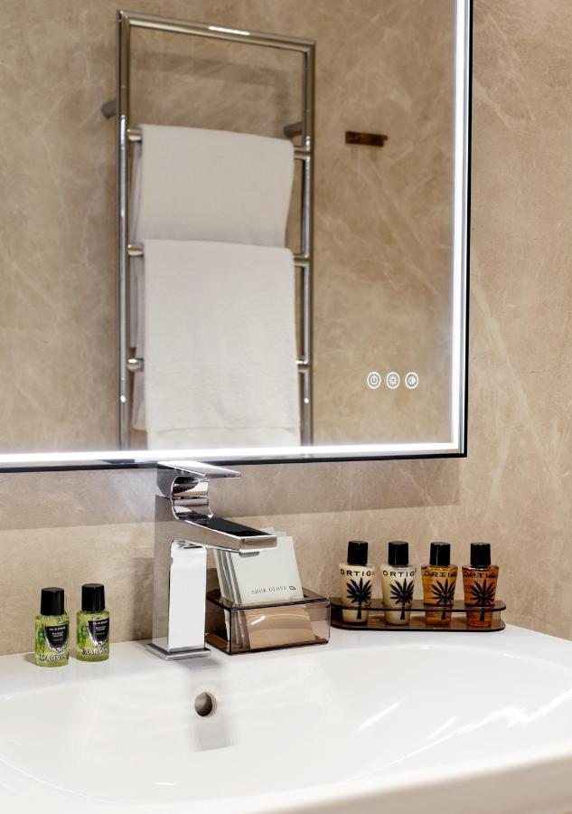 Ceccarini 9 Hotel 4*