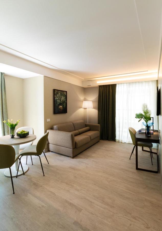 Ceccarini 9 Hotel 4*