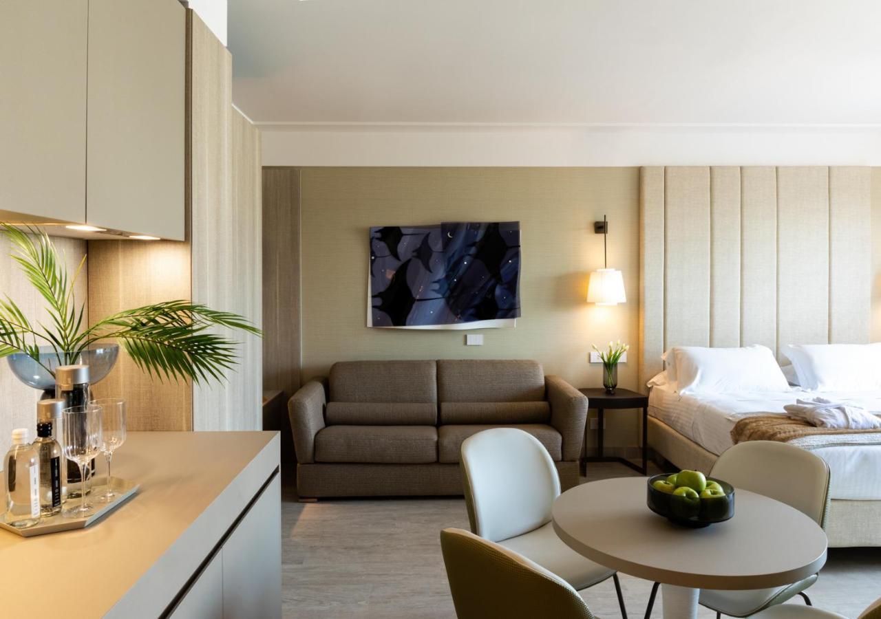 Ceccarini 9 Hotel 4*