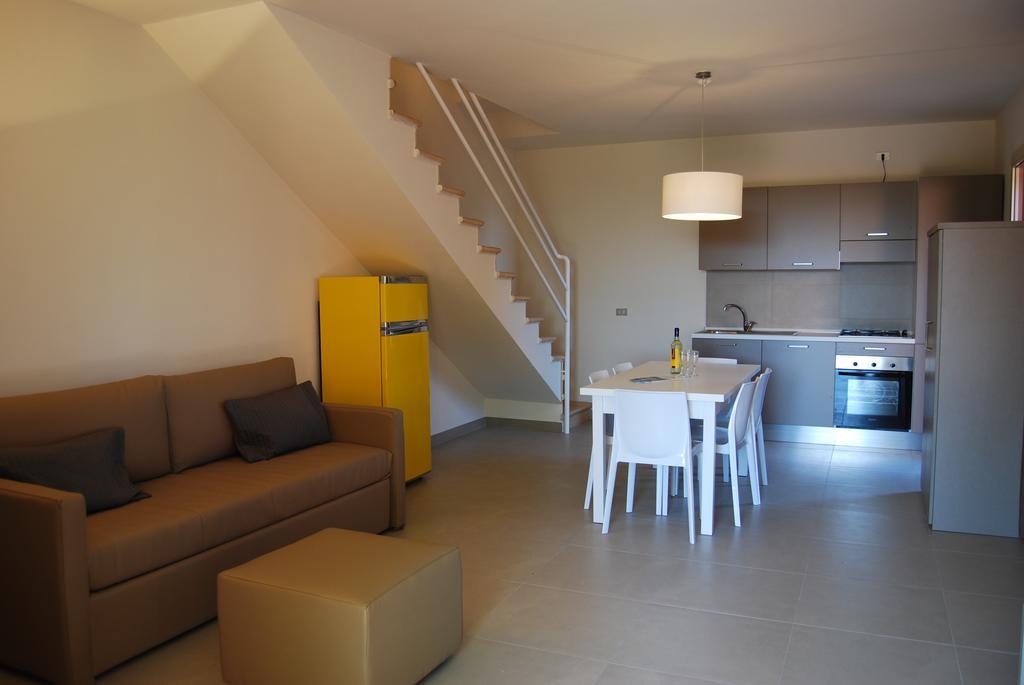Residenze Al Colle Dei Pini Aparthotel