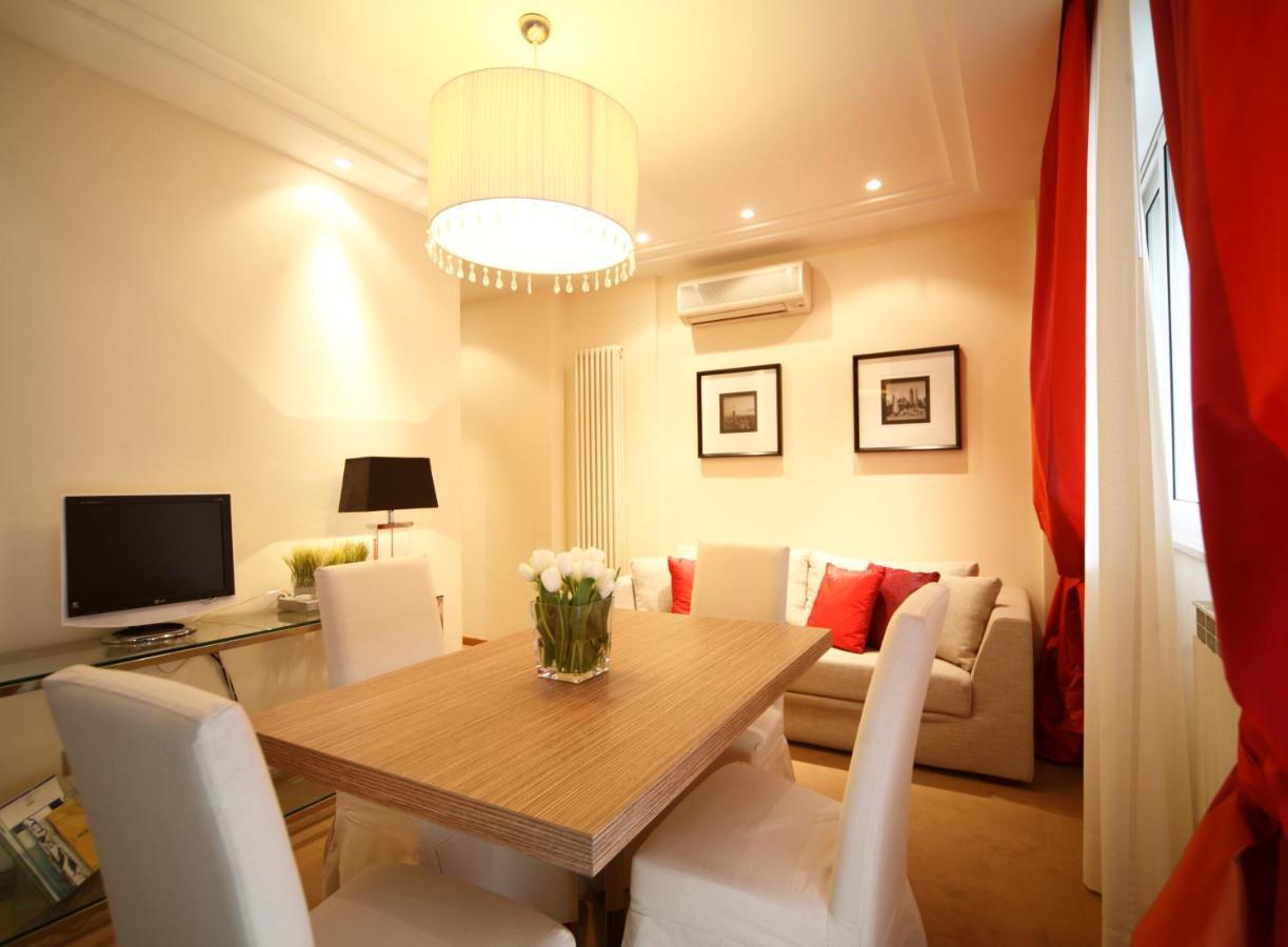 Lungomare - Charming Aparthotel Riccione