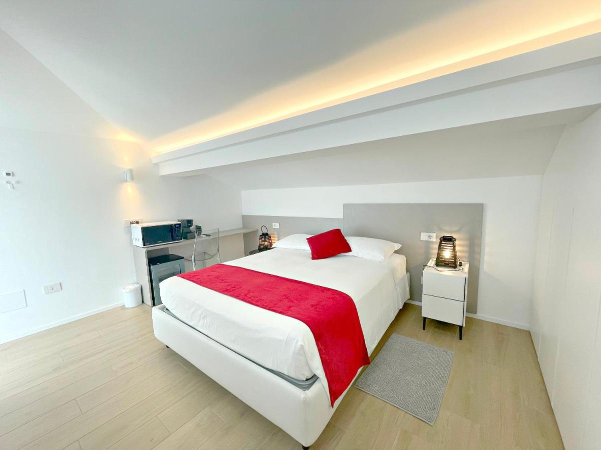 La Mansardina Guest house