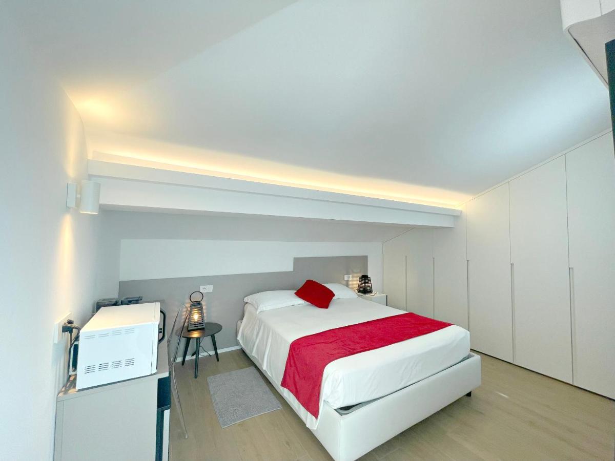 Guest house La Mansardina *