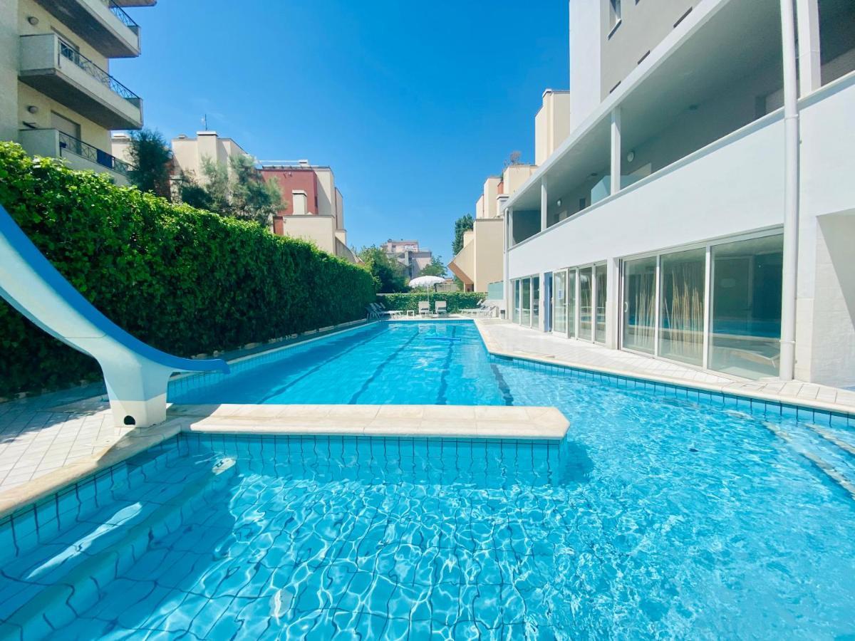 Noha Aparthotel 3*