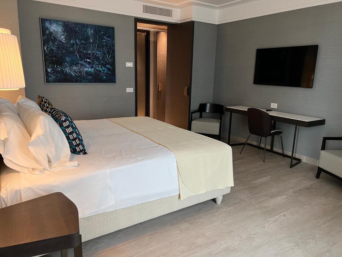 Ceccarini 9 Hotel 4*