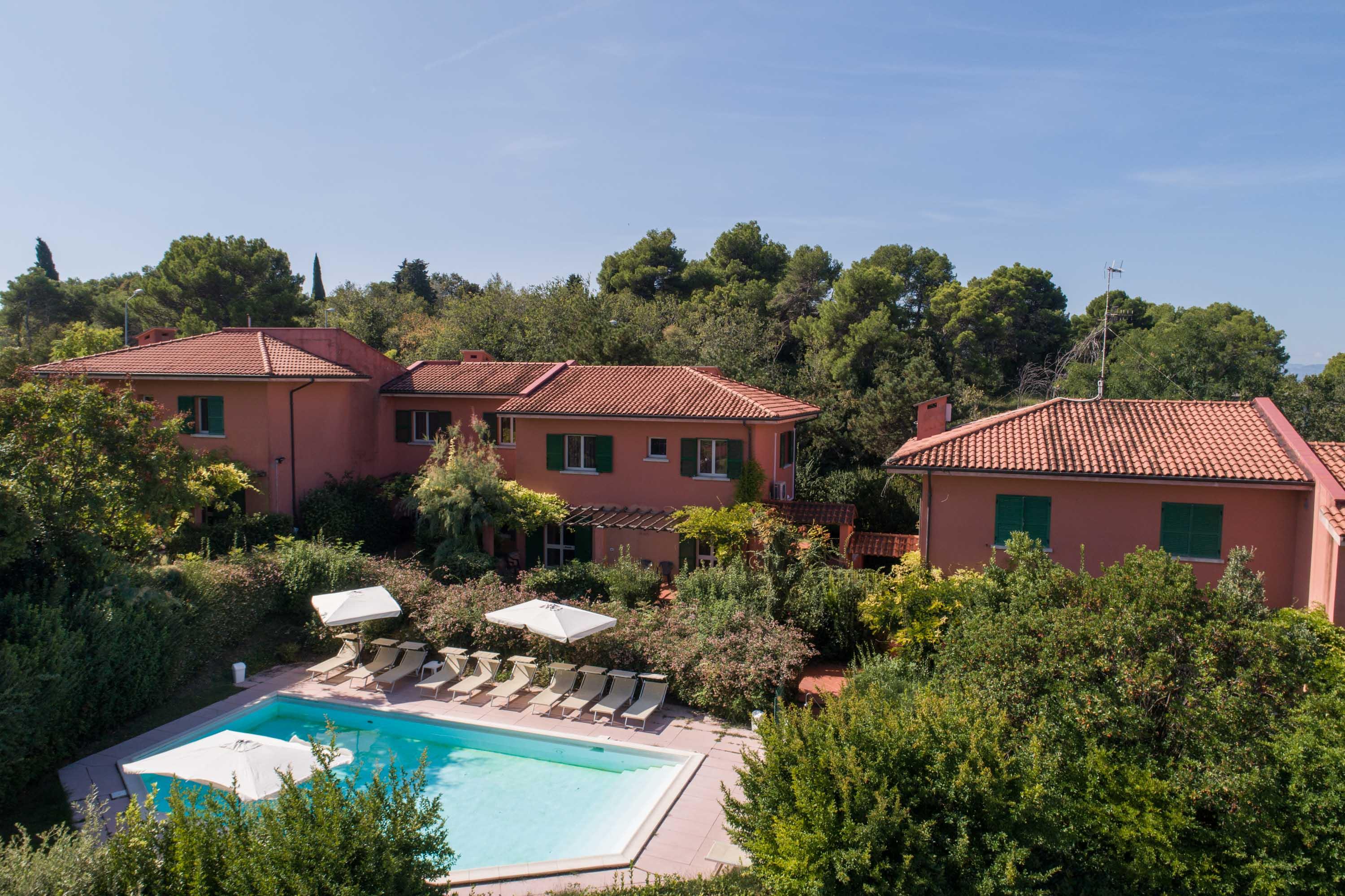 Aparthotel Residenze Al Colle Dei Pini Riccione