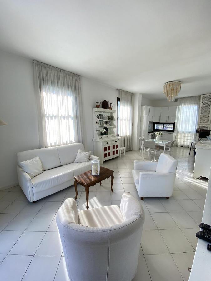 3 Trento Trieste - Abissinia Casa vacanze Riccione