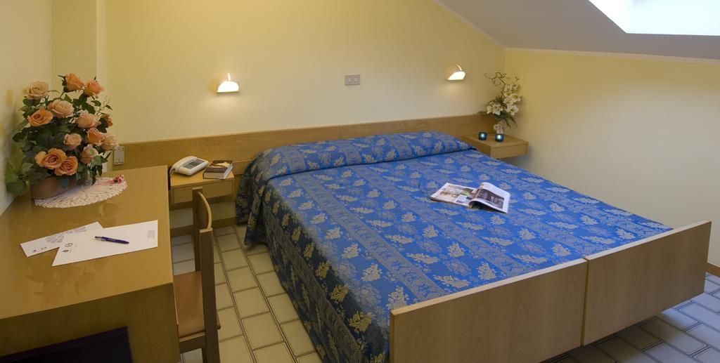 Nives Hotel