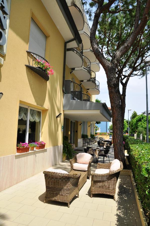 Hotel Lugano 2*