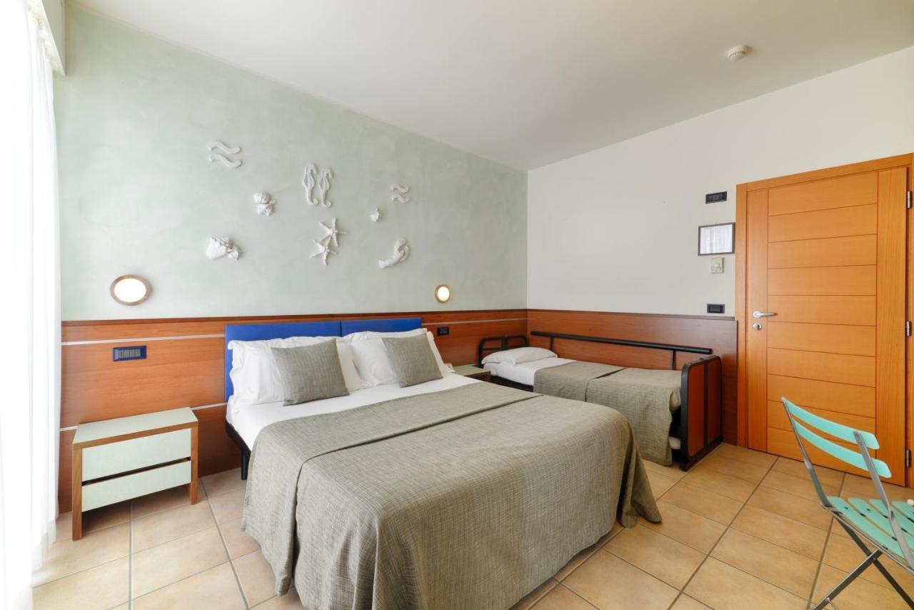 Hotel Rex - Fronte Mare