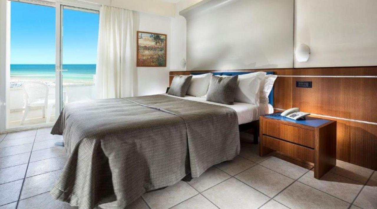Hotel Rex - Fronte Mare