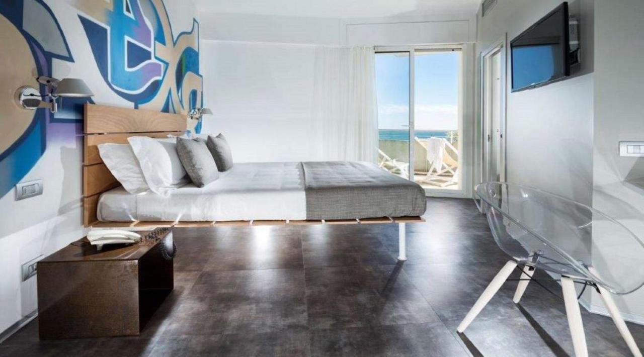 Hotel Rex - Fronte Mare Riccione