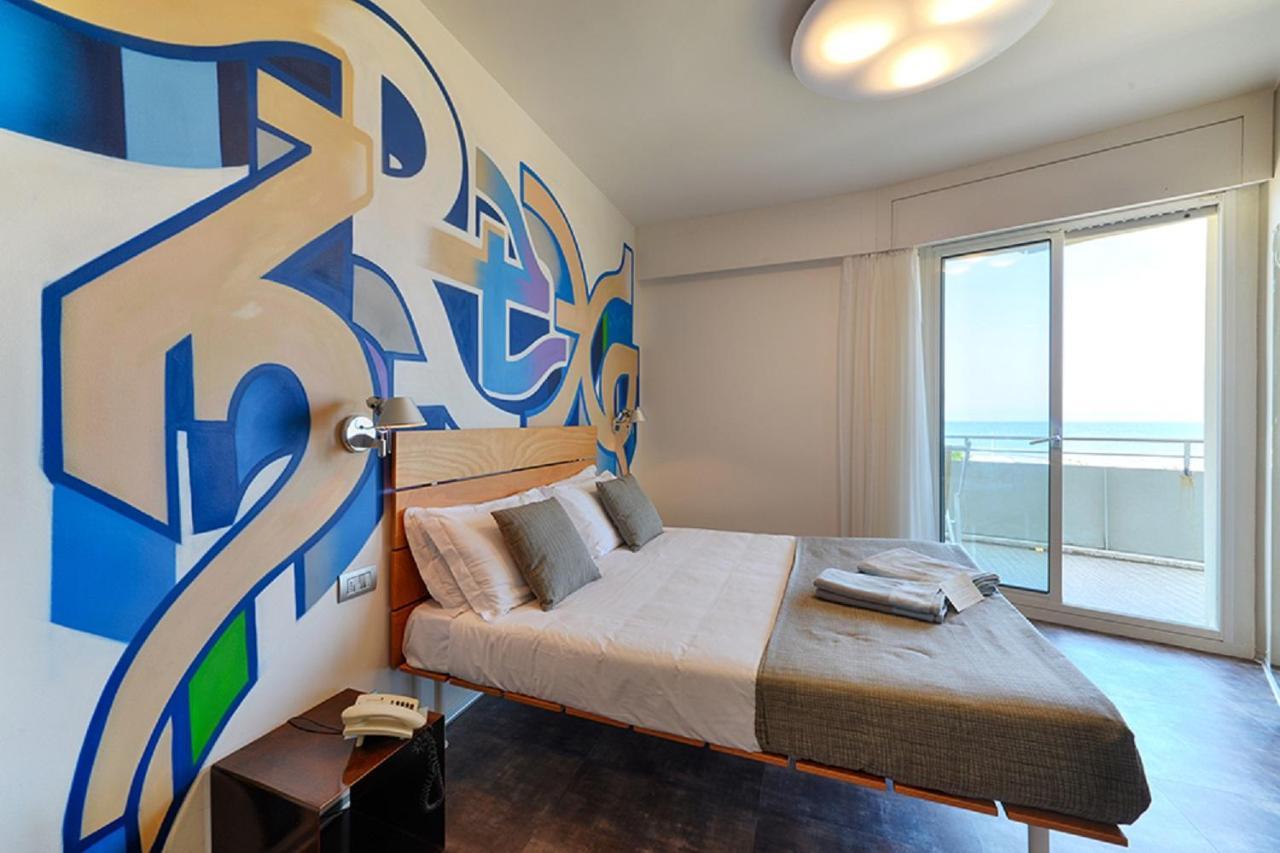 Hotel Rex - Fronte Mare 3*