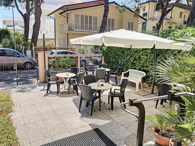 Hotel Iride Suite, Breakfast&brunch - Ideale Per Famiglie E Coppie