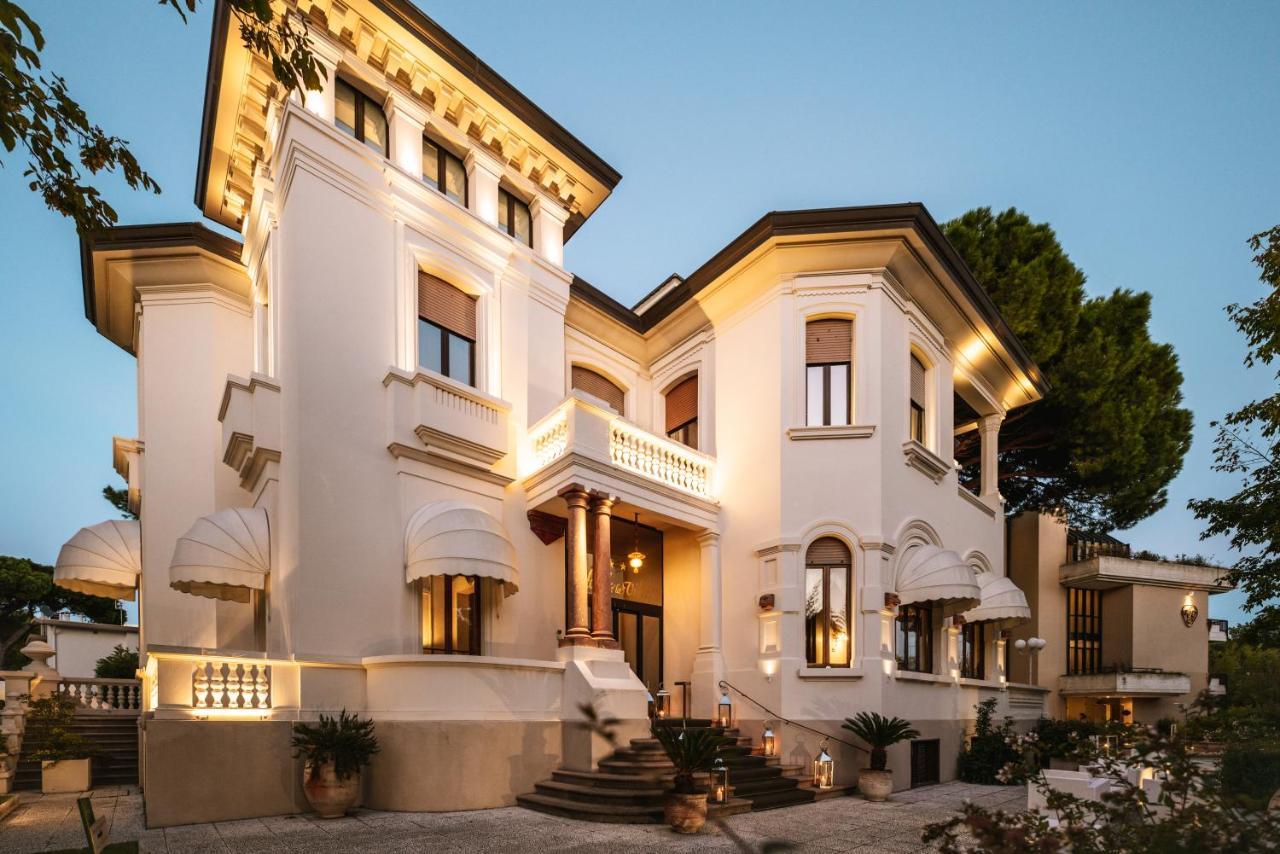Hotel De La