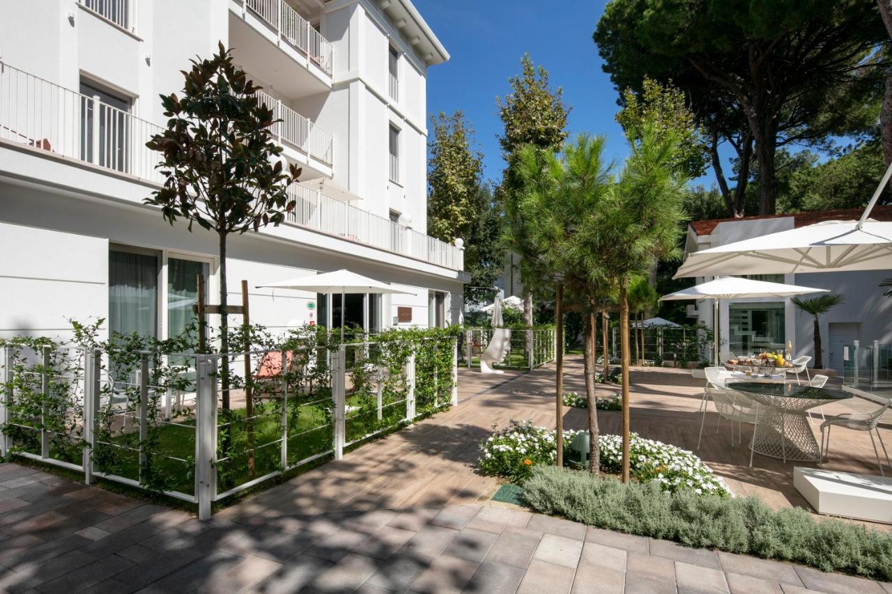 Elegance Aparthotel