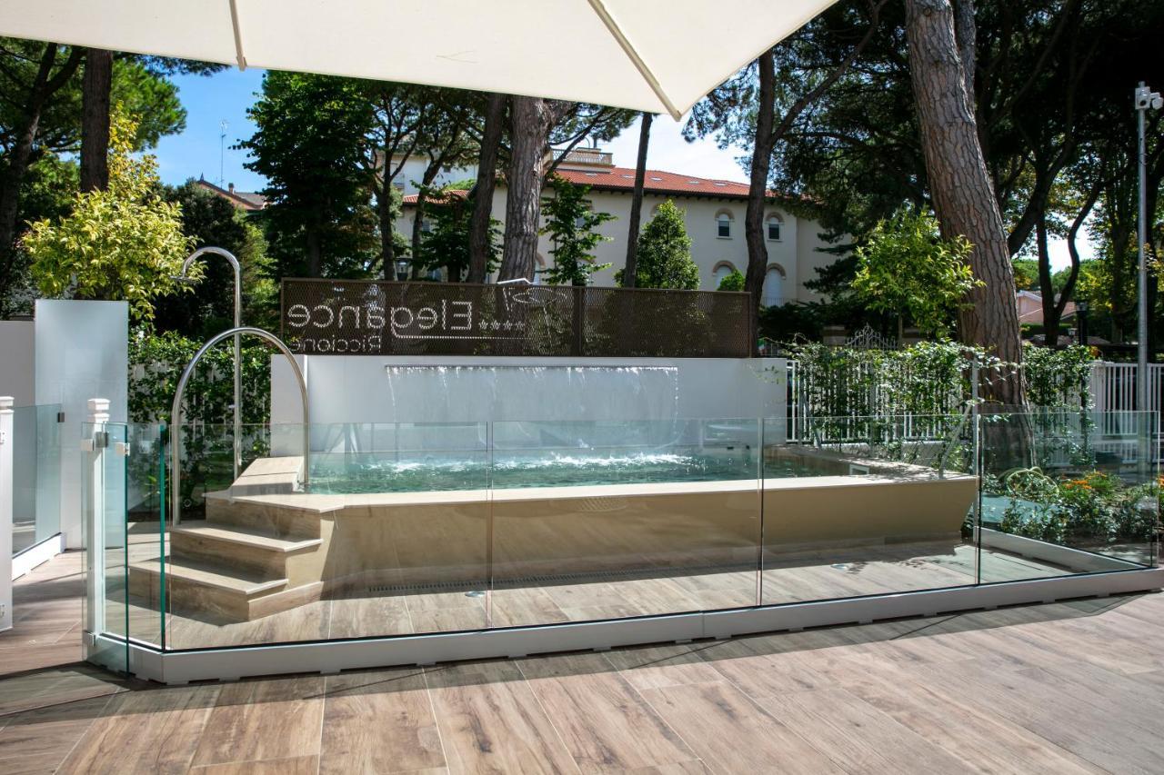 Aparthotel Elegance 4*