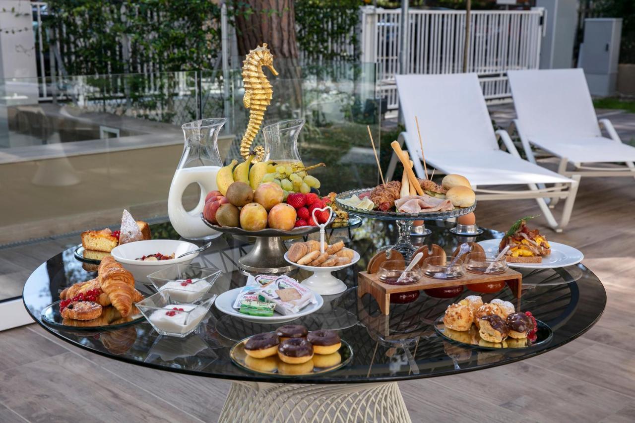 Aparthotel Elegance 4*