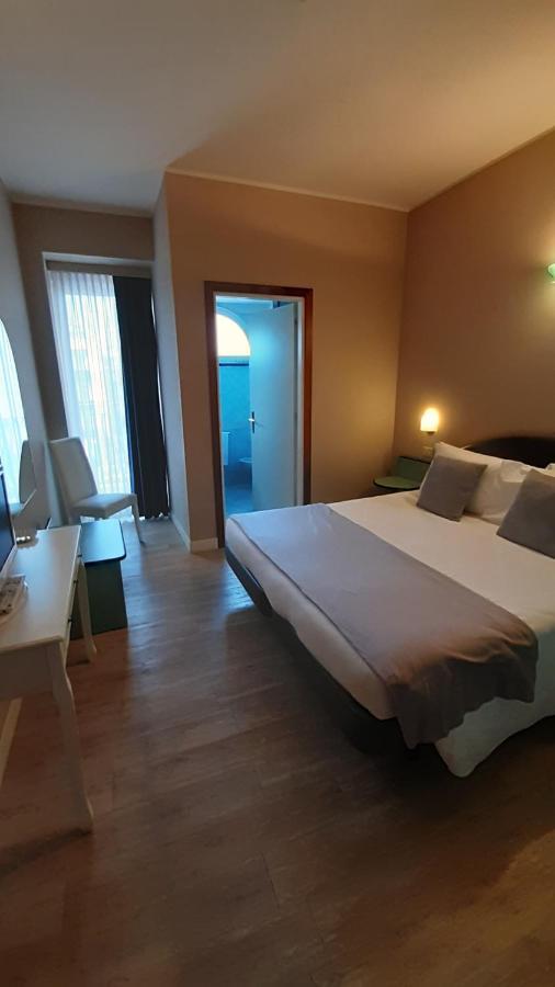 Hotel Trevi