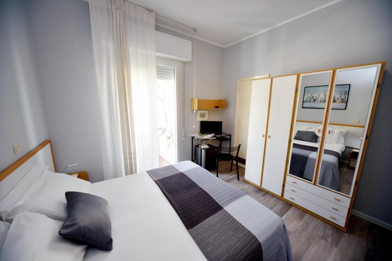 Mirabella Hotel 2*