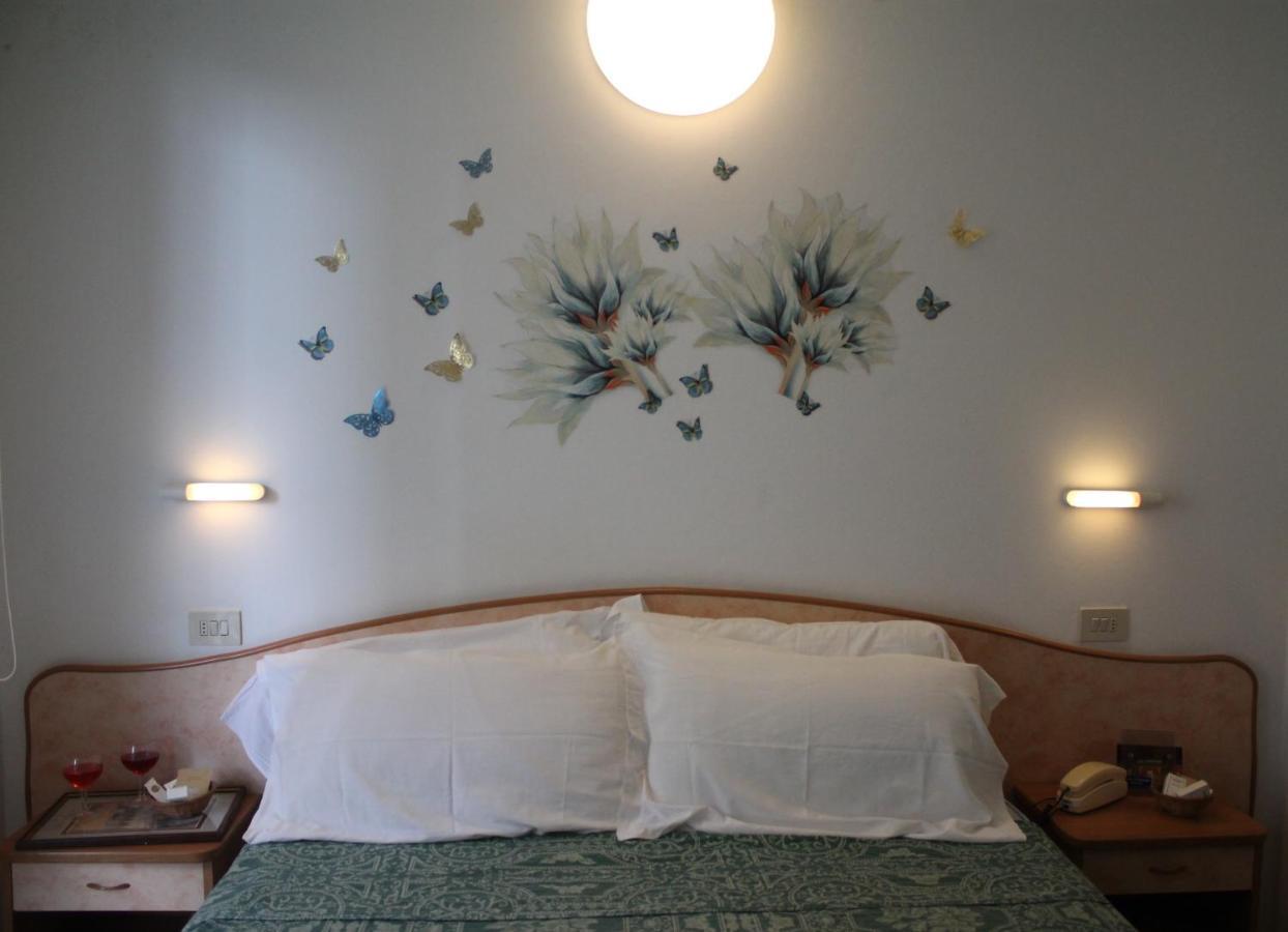 Borghesi 3*