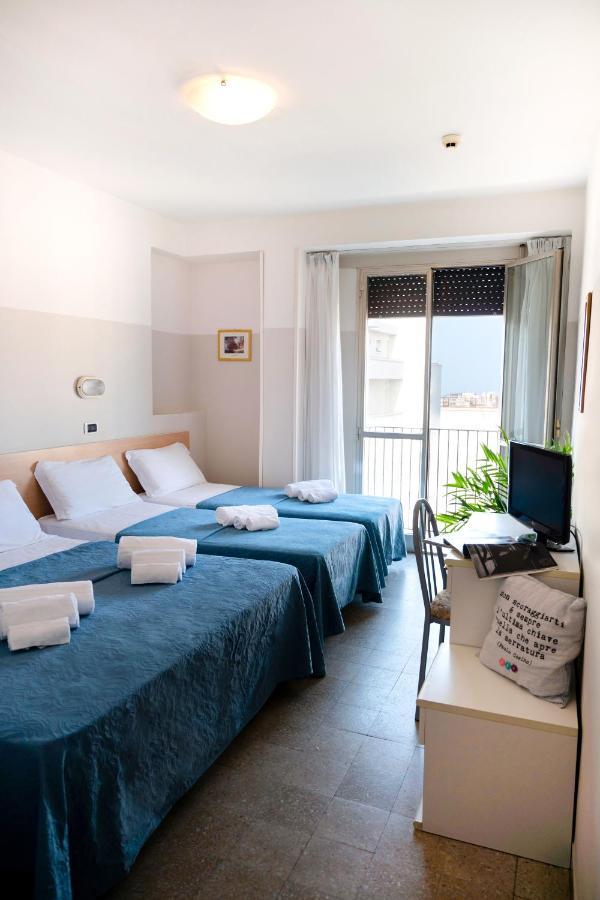 Selene - Vista Mare 3* Riccione