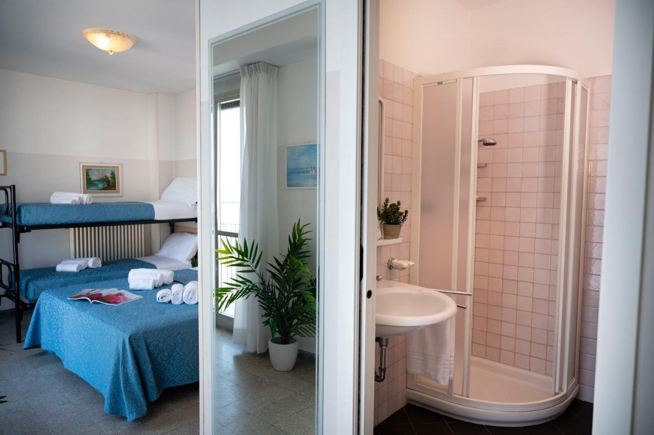Selene - Vista Mare 3* Riccione