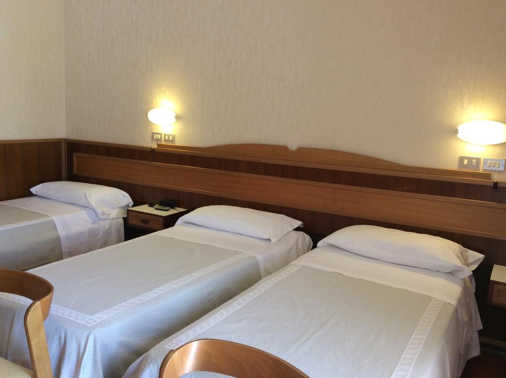 Vienna Touring 4*
