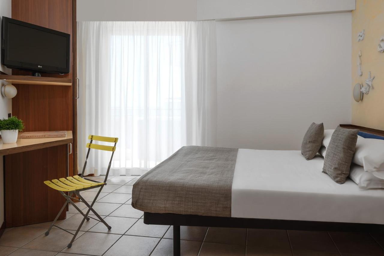 Rex - Fronte Mare 3* Riccione