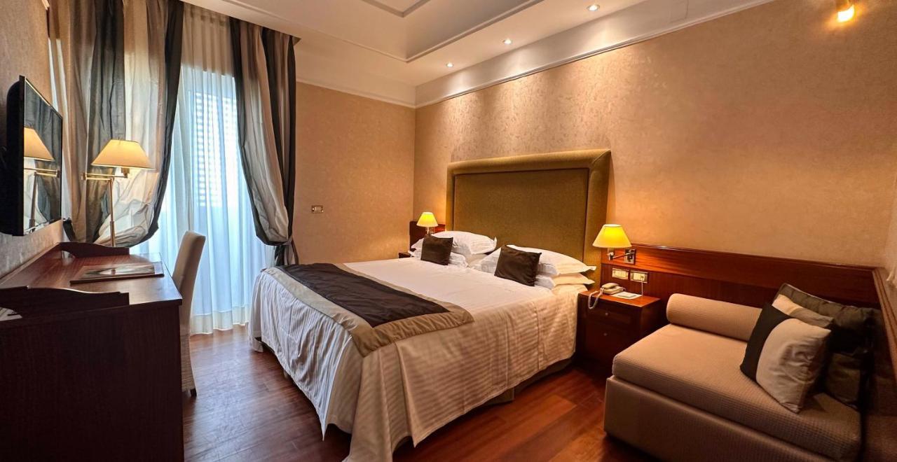Hotel Lungomare 4*