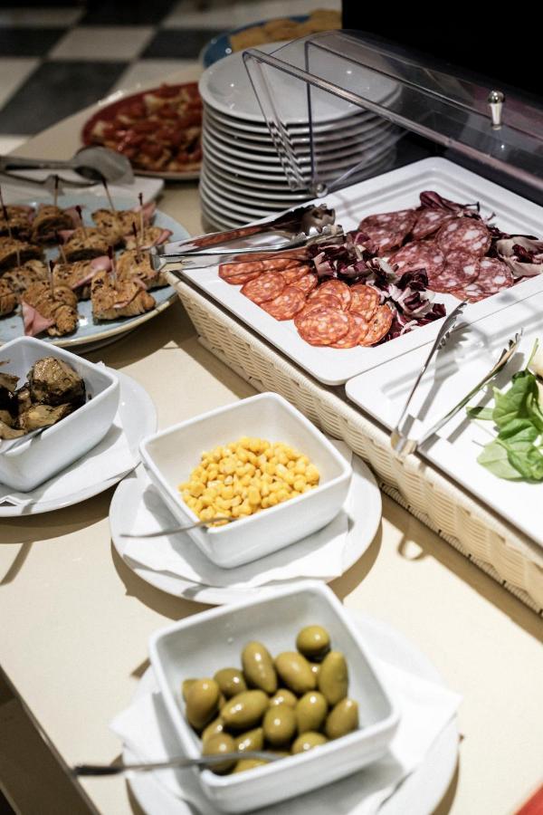 Augustus 4* Riccione