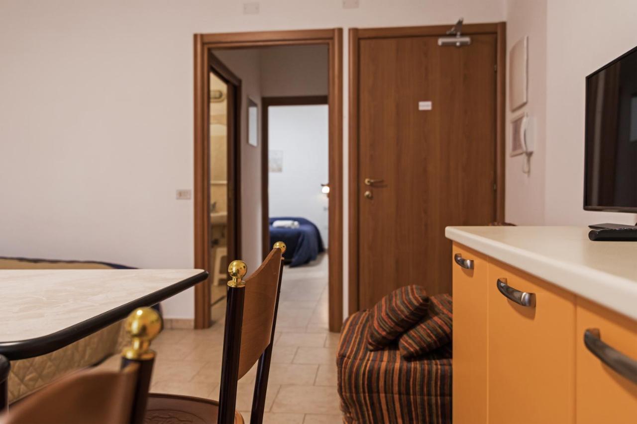 Aparthotel Nest - A Pochi Passi Dal Mare