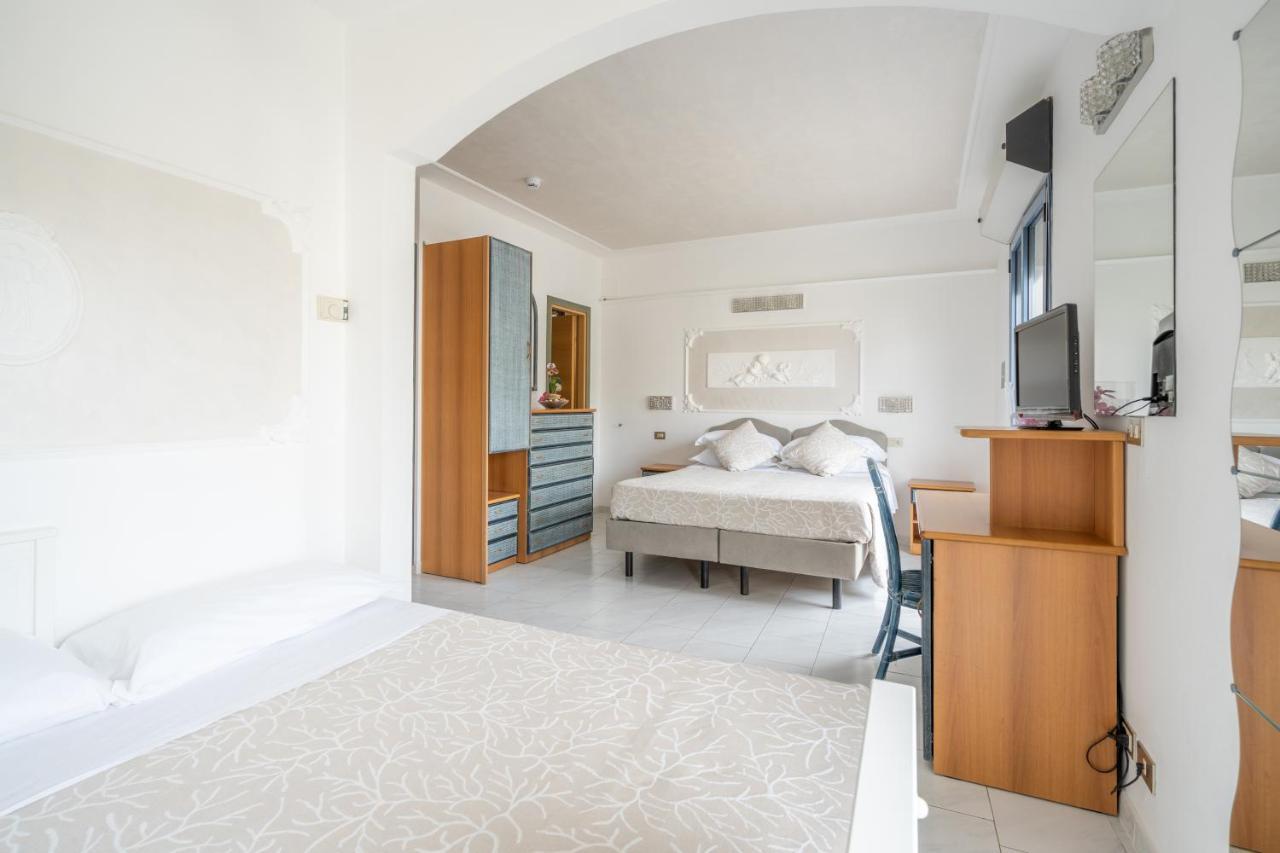 Royal Boutique Hotel 3*
