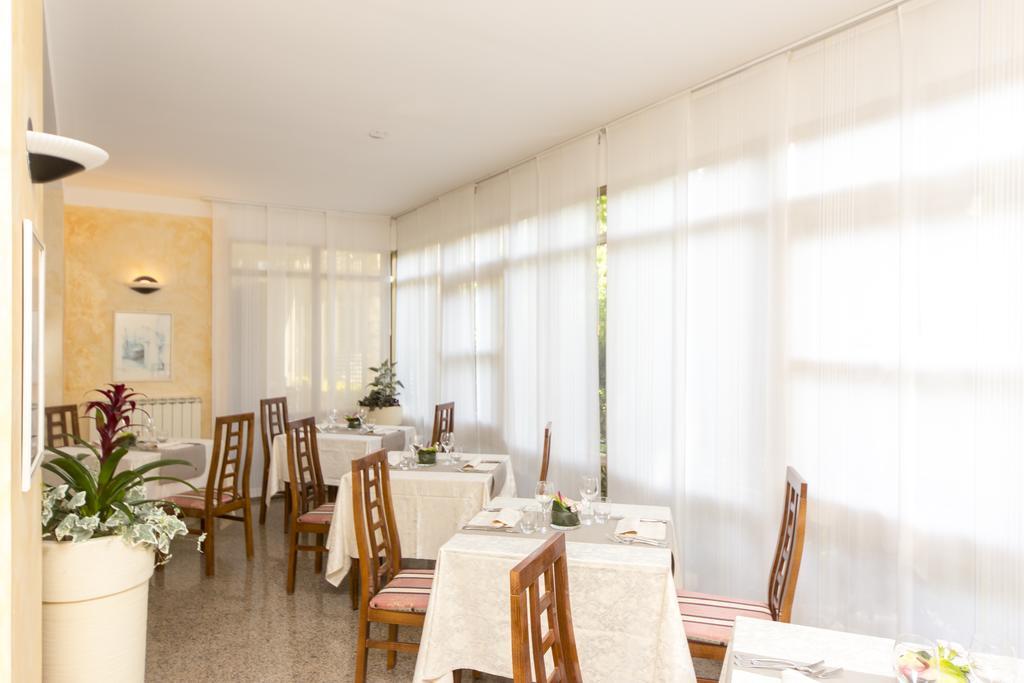 Rita Hotel Riccione