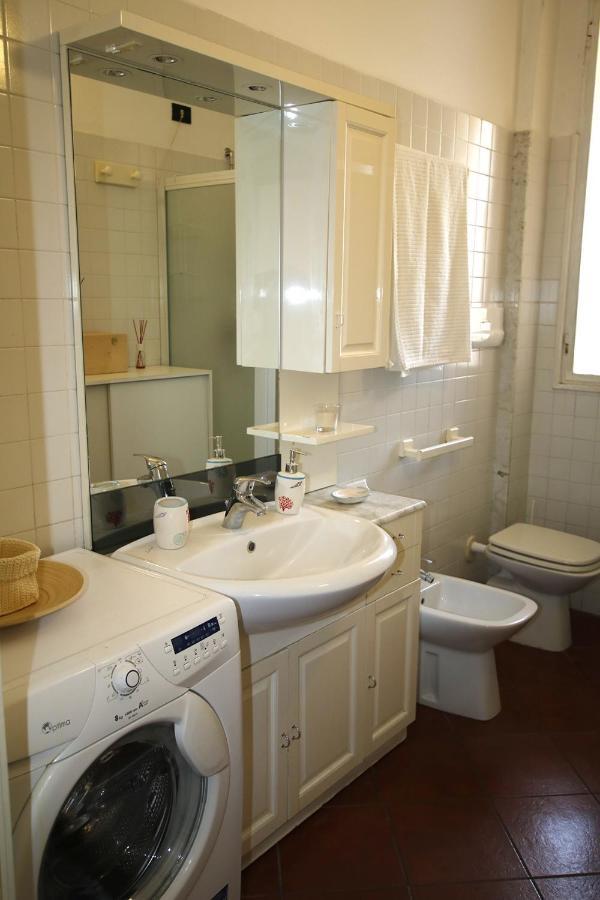 Blancohouse Viale Ceccarini Apartment *