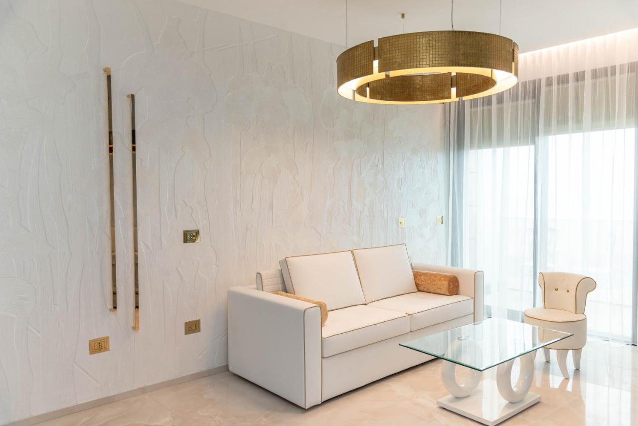Promenade **** Hotel 5*