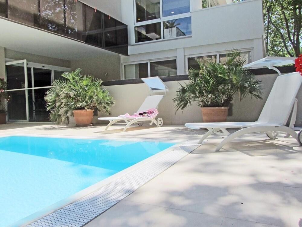 Union Park - Sul Mare Con Piscina Hotel