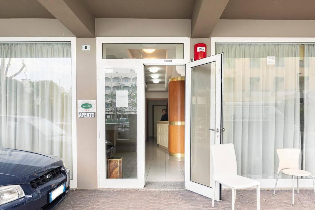 Bilocale Relax Mare-traversa Via Dante 50mt Dal Mare Appartamento