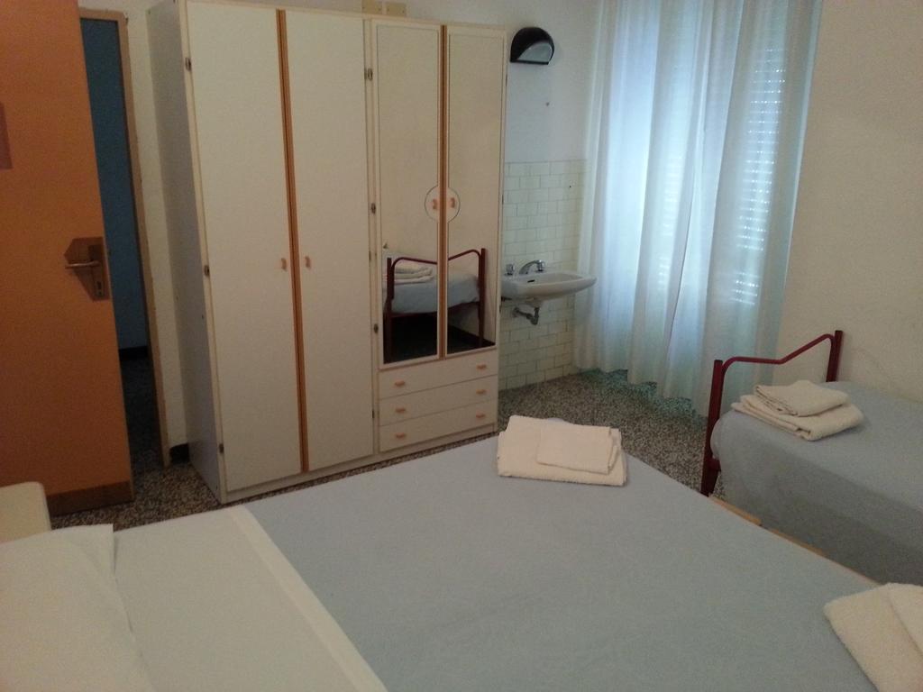 Fiorina - Village Gratuito - Colazione Fino A Mezzogiorno Bed & Breakfast *